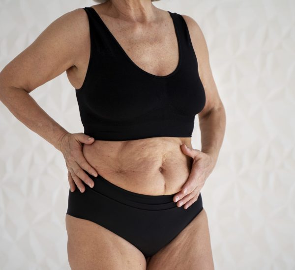 side-view-woman-with-beautiful-body