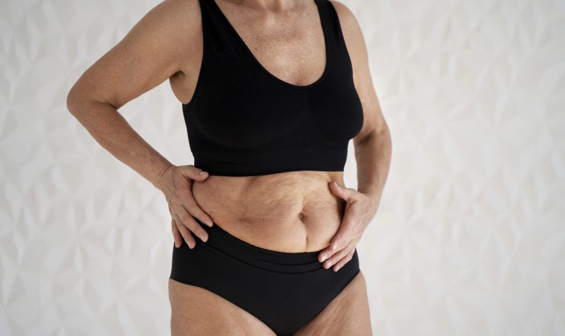 side-view-woman-with-beautiful-body